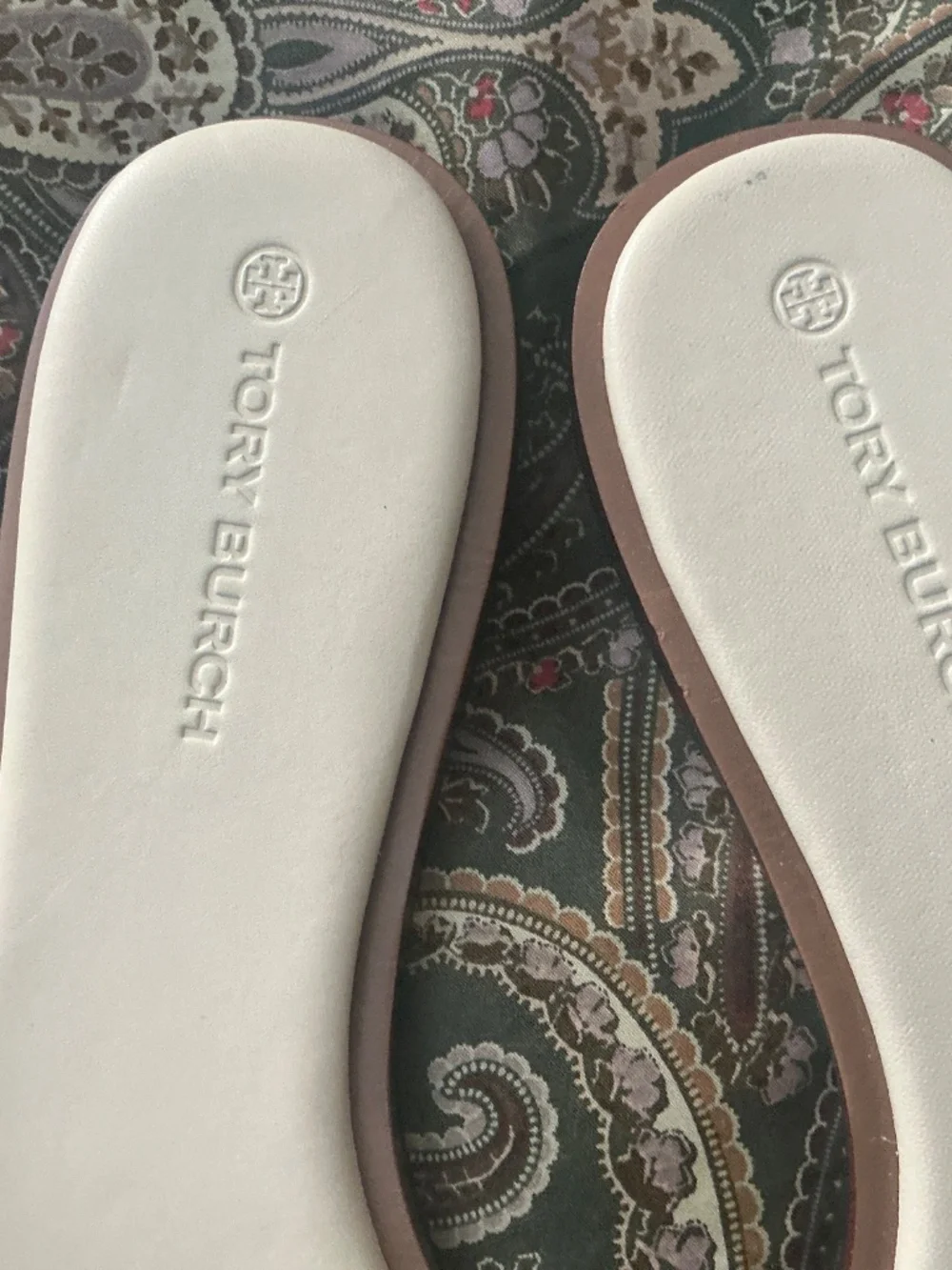Tory Burch Never Worn New Ivory Slide sandal Size 9 1/2 with dust bag